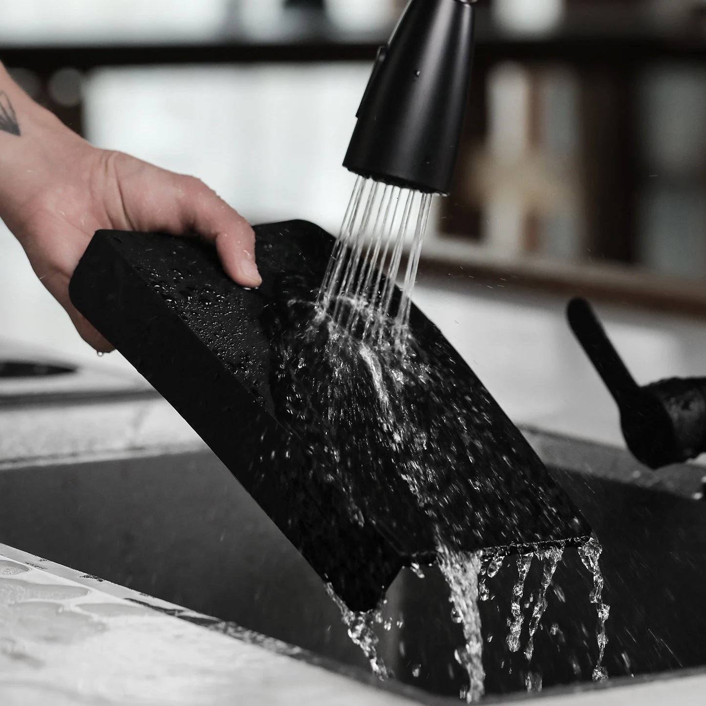 MHW-3BOMBER Silicone Espresso Tamping Mat - POCILLO