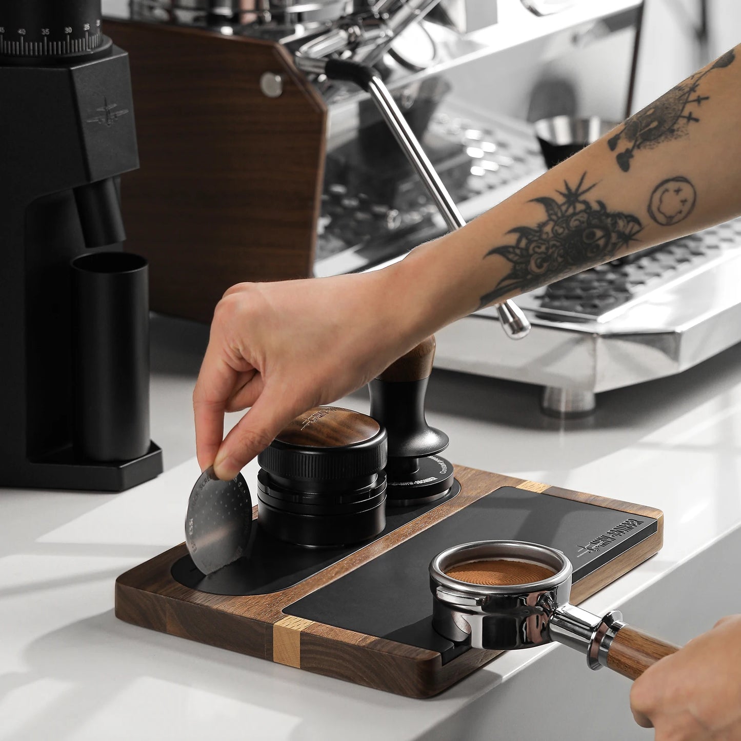 MHW-3BOMBER Espresso Tamping Station